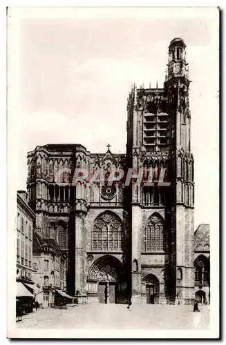 Sens Cartes postales La facade de la cathedrale