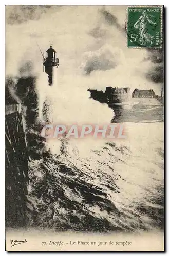 Dieppe Cartes postales le phare un jour de tempete (lighthouse)