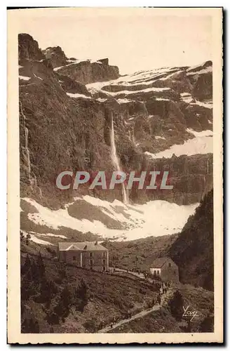 Gavarnie Cartes postales Arrivee au cirque La cascade