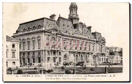 Cartes postales Tours L&#39hotel de ville La place
