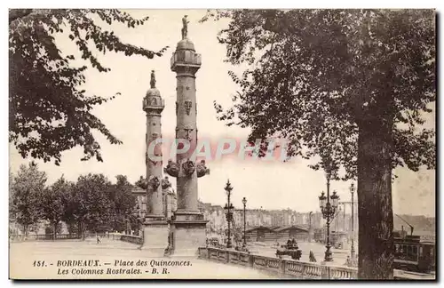 Bordeaux Ansichtskarte AK Place des Quinconces Les colonnes rostrales