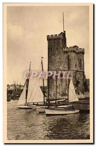 La Rochelle Cartes postales L&#39entree du port et la Tour St Nicolas (1384)