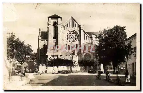 Bar le Duc Cartes postales Eglise St Jean et monument aux morts