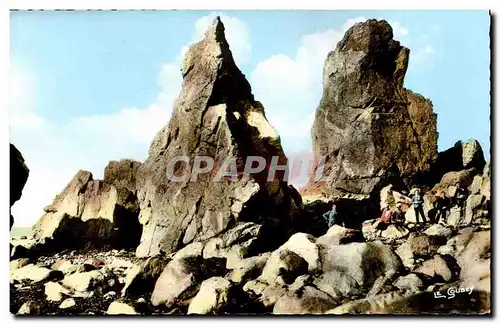 La Hague Cartes postales moderne Au pied des falaises de Jabourg