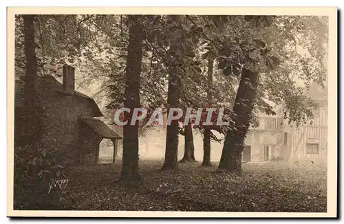 Versailles Cartes postales Mation d&#39automne au hameau de Marie Antoinette