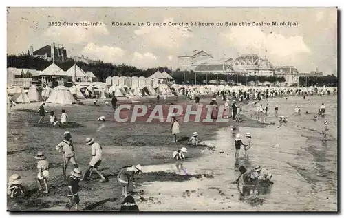 Royan Ansichtskarte AK La grande conche a l&#39heure du bain et le casino municipal