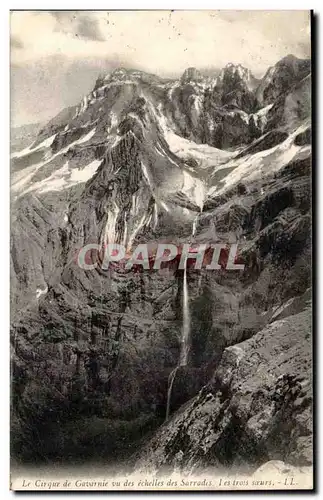 Cartes postales Le cirque de Gavarnie vu des echelles des SArrades Les trois soeurs