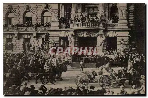 Cartes postales Le general Gourod passant en revue les troupes francaises a Strasbourg le 22 novembre 1918