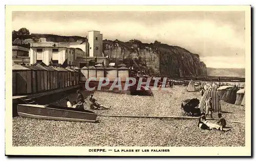 Dieppe Cartes postales La plage et les falaises