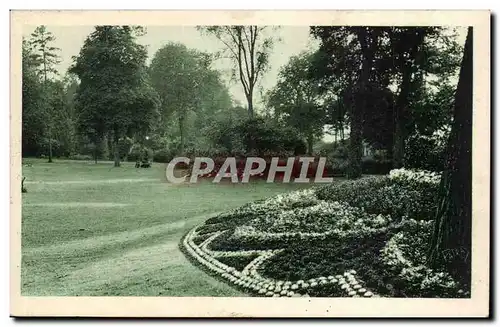 Saint Germain en Laye Cartes postales DAns le jardin anglais