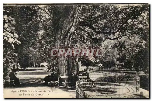 Vichy Ansichtskarte AK Un coin du parc au bassin des cygnes