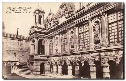 La Rochelle Cartes postales L&#39hotel de ville Cour interieure