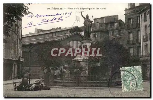 Pezenas - Place de la Republique et les Halles - Cartes postales