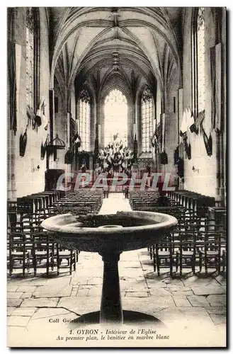 Oiron Oyron Cartes postales Interieur de l'eglise Au premier plan le benitier en marbre blanc
