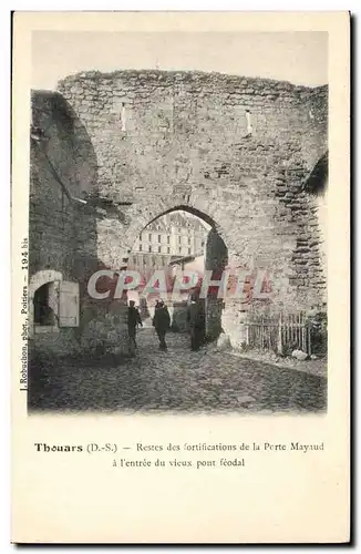 Thouars Ansichtskarte AK Restes des fortifications de la porte Mayraud a l&#39entree du vieux pont feodal