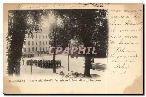 Saint Maixent Ansichtskarte AK Ecole militaire d&#39infanterie Presentation du drapeau