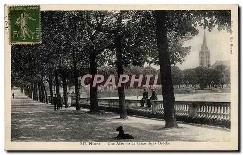 Niort Ansichtskarte AK Une allee de la place de la Breche