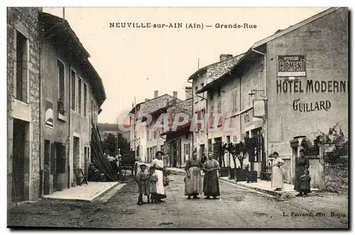 Neuville sur Ain Cartes postales Grande rue (folklore) TOP