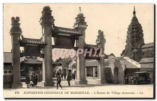 Cartes postales Exposition coloniale de Marseille l'entree du village Annamite (Annam Tonkin)