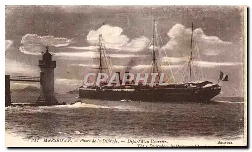Marseille Cartes postales Phare de la Desirade Depart d'un courrier (paquebot bateau boat)