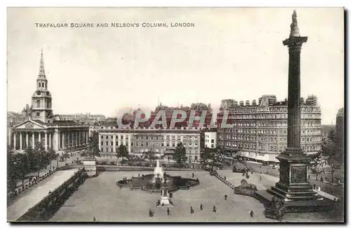 Grande Bretagne Londres london Ansichtskarte AK Trafalgar Square and Nelson&#39s column