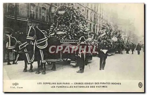 Paris Cartes postales Les zeppelins sur Paris Crimes odieux des boches Funerailles des victimes