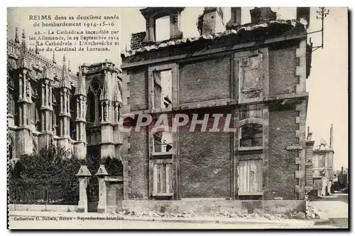 Ansichtskarte AK Reims bombardement La cathedrale incendiee par les allemands