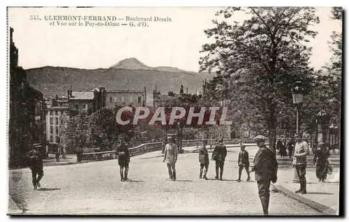 Clermont Ferrand Ansichtskarte AK Boulevard Desaix et vue sur le Puy d eDome