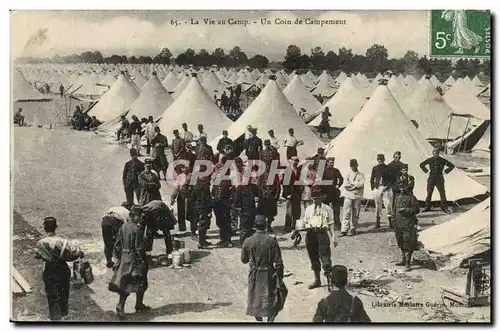 Cartes postales La vie au camp Un coin du campement Militaria