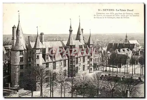 Nevers - Palais Ducal - Cartes postales