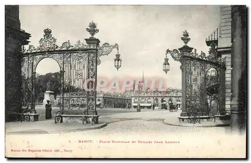 Nancy Cartes postales Place Stanislas et grilles Jean Lamour