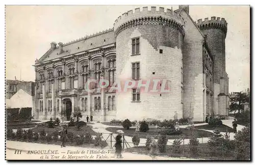 Angouleme Cartes postales Facade de l'hotel de ville et la tour de Marguerite de Valois