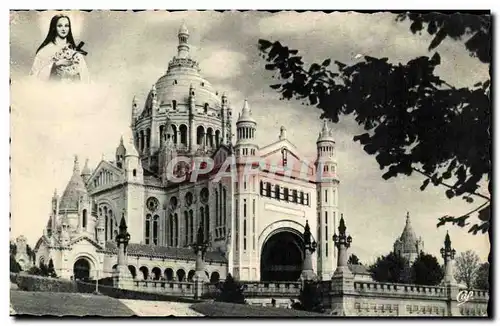 Lisieux Cartes postales Vue vers la basilique