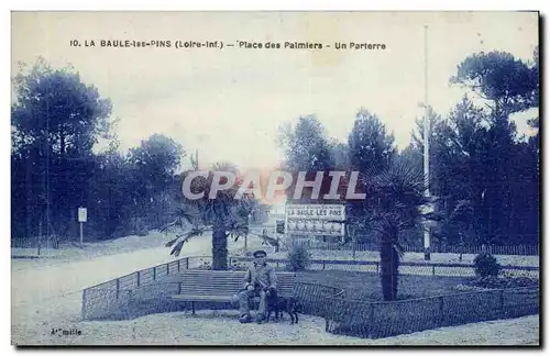 La Baule sur Mer Cartes postales La place des palmiers Un parterre (animee)