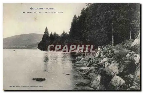 Gerardmer Ansichtskarte AK Les rives du lac Petites falaises (pecheur)