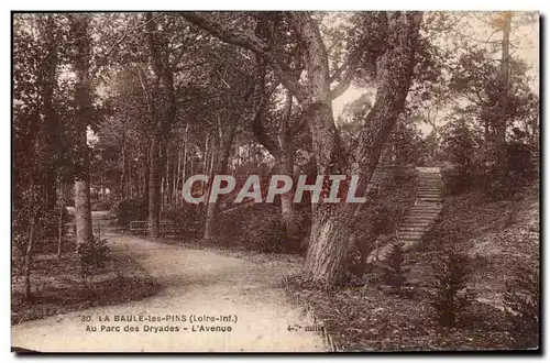 La Baule les Pins - Au Parc Dryades - L&#39avenue - Cartes postales