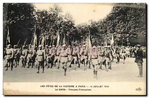 Paris Ansichtskarte AK FEtes de la Victoire a Paris 14 juillet 1919 Le defile Troupes francaises