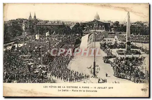 Paris Ansichtskarte AK FEtes de la Victoire a Paris 14 juillet 1919 Le defile Place de la Concorde