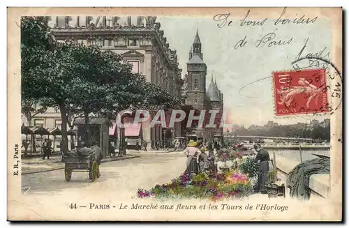 Paris Cartes postales Le marche aux fleurs et les tours de l&#39horloge