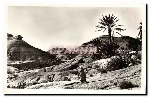 Algerie Ansichtskarte AK L&#39Aures Environs de Biskra Oasis de M Chouneche Paysage d&#39erosion de M Chouneche