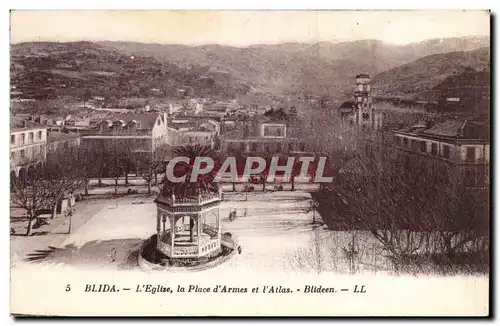 Algerie Cartes postales Blida L&#39eglise La place d&#39armes et l&#39Atlas Blideen