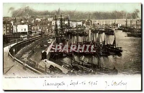 Grande Bretagne Cartes postales Ramsgate The inner harbour from he West cliff (boat)