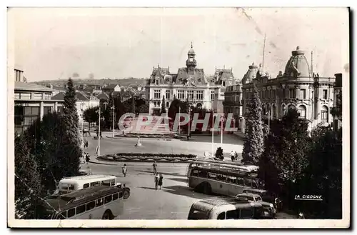 Vichy Cartes postales L&#39esplanade de l&#39hotel de ville