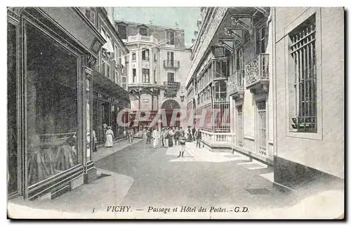 Vichy - Passage et Hotel des Postes - smal tear - Ansichtskarte AK