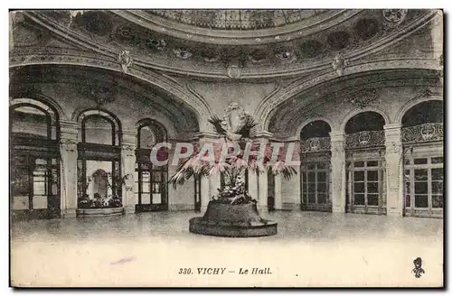 Vichy - Le Hall - Cartes postales