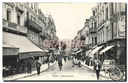 Vichy - Rue de Nimes - Cartes postales