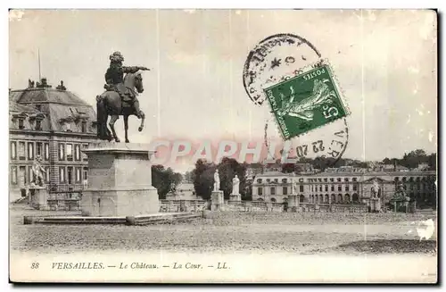 Versailles Ansichtskarte AK Le chateau La cour