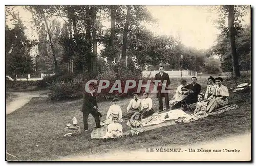 Le VEsinet Cartes postales Un diner sur l&#39herbe