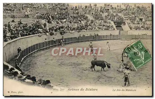 Beziers Ansichtskarte AK Arenes de Beziers Le jeu du manteau (tauromachie taureau toro)