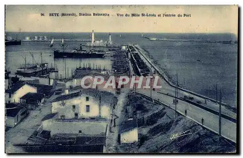 Cette Ansichtskarte AK Station balneaire Vue du Mole St Louis et l&#39entree du port